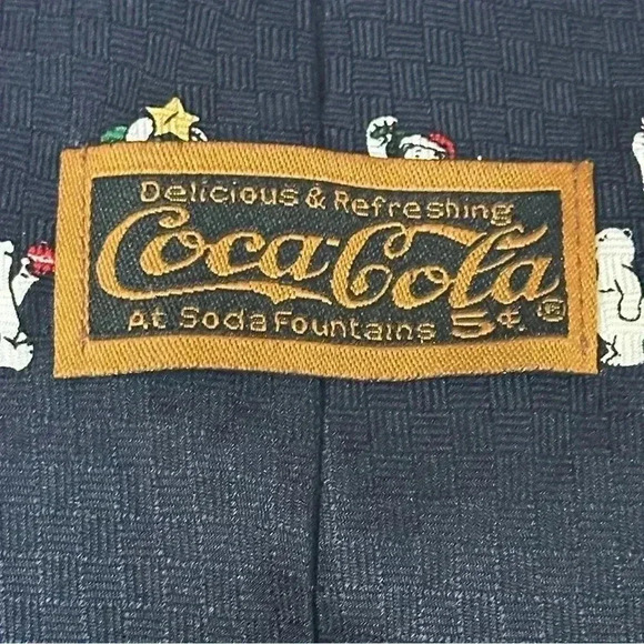 SOLD Vintage 1990’s Coca-Cola Polar Bear Christmas 100% Silk Men’s Neck Tie - Picture 5 of 8
